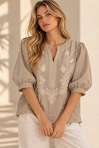 Blusa Bordada GIO