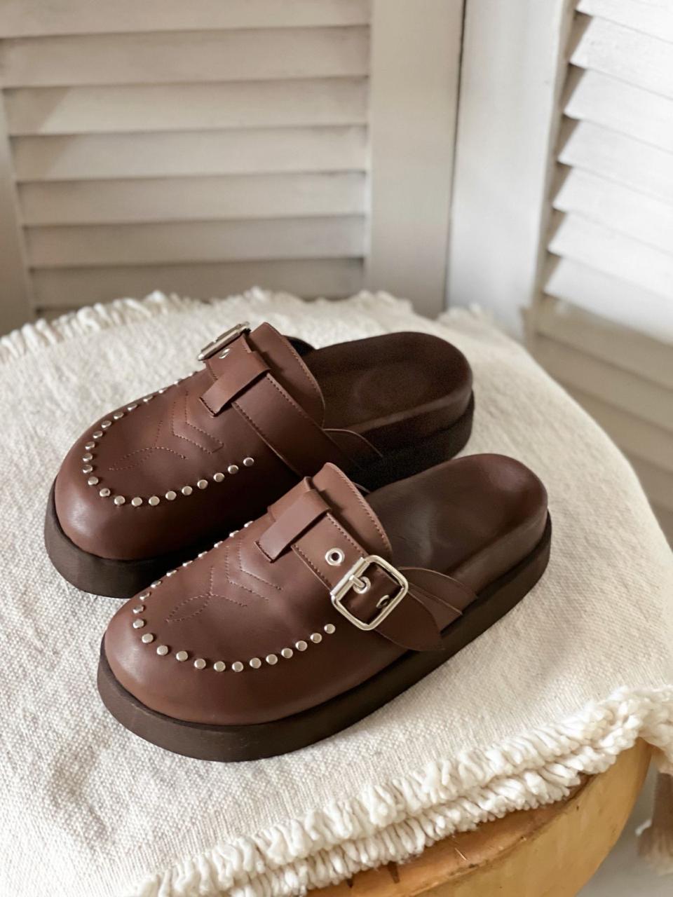 Suecos "Prune" - Nala Shoes