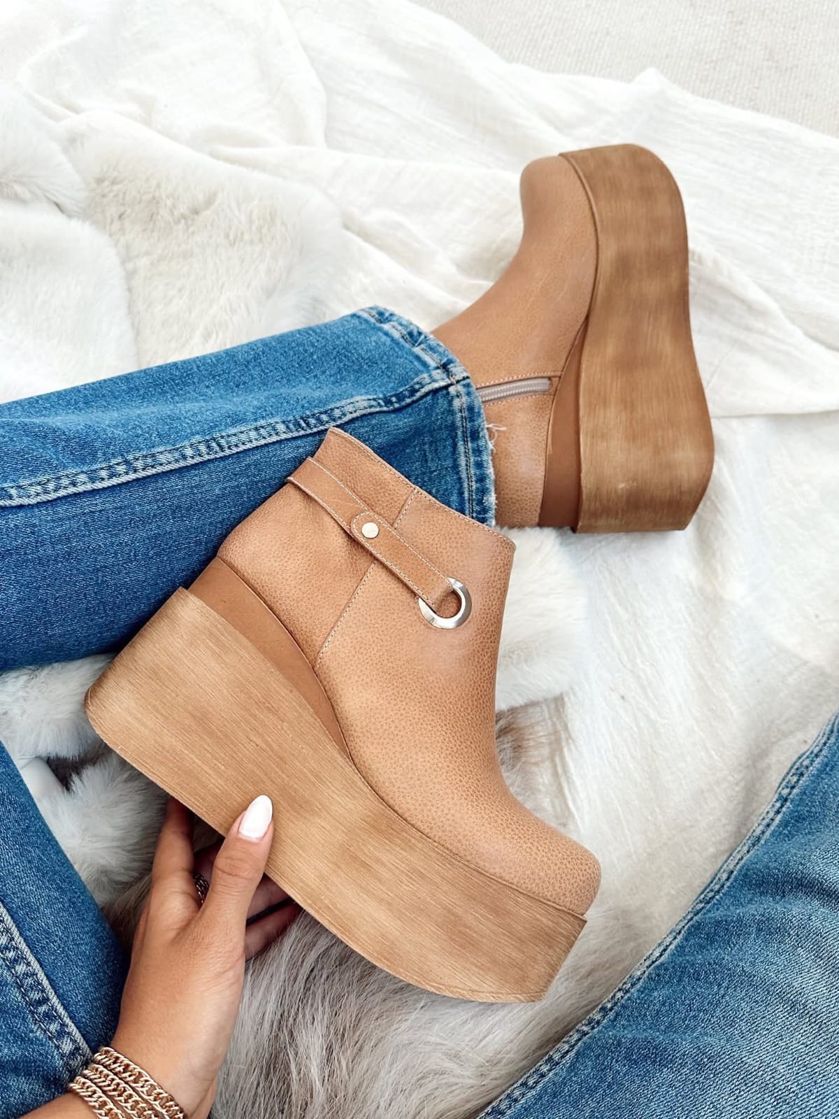 Botas con plataforma "Lorna" - Nala Shoes