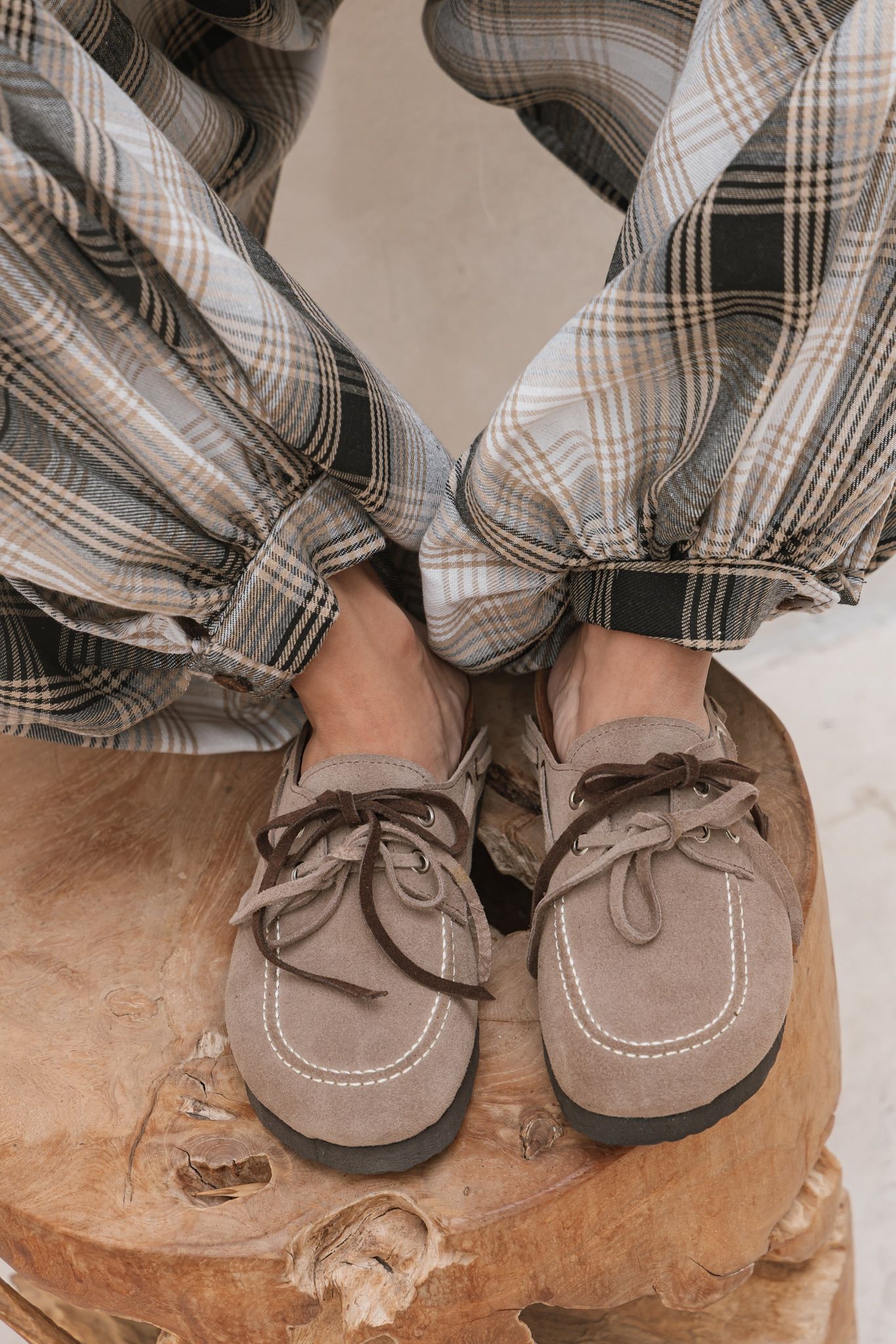 AK8=SI(B2<>"",B2&" - Nala Shoes","")