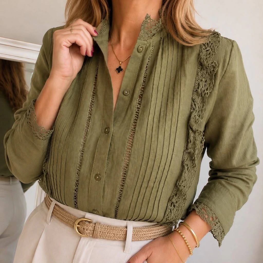 Camisa Premium "Sofía" – Tablitas y Cuello Bordado
