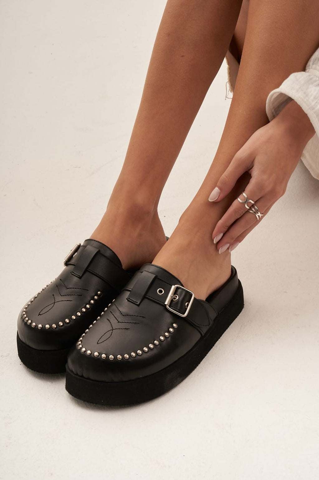 Suecos "Prune" - Nala Shoes