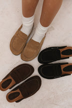 AK8=SI(B2<>"",B2&" - Nala Shoes","")