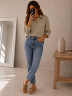 Camisa Premium "Missura" – flores en relieve con elegancia y delicadeza