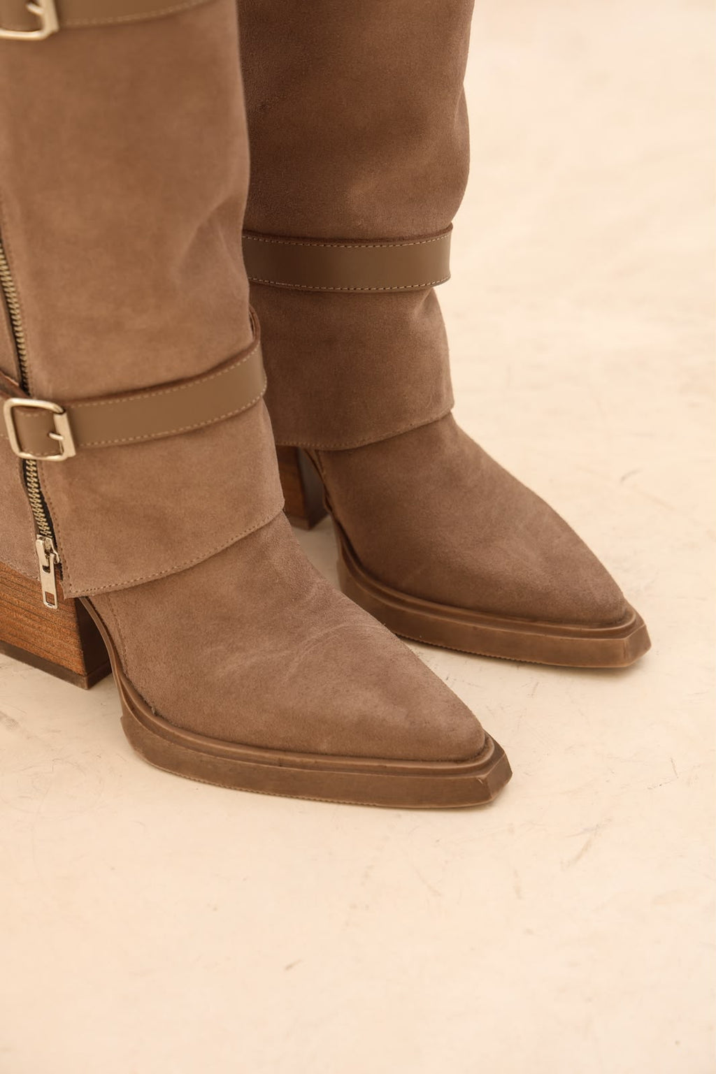 Botas dos en uno "Amazonas" - Nala Shoes