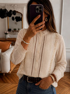 Camisa Premium "Sarena" – tablitas románticas con un estilo delicado y femenino