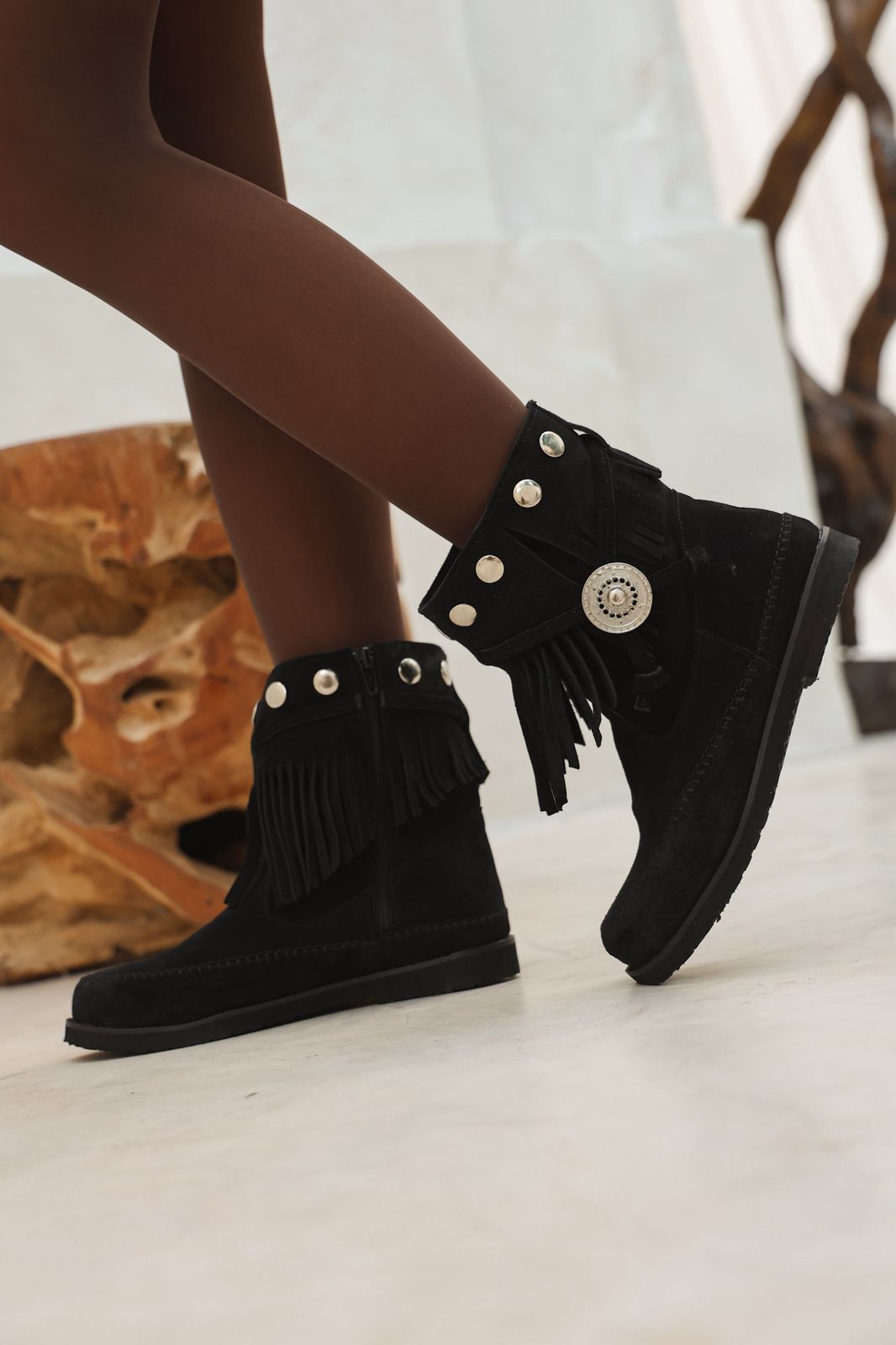 Botas de cuero con flecos y tachas "Estambul" - Nala Shoes