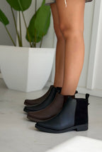 AK8=SI(B2<>"",B2&" - Nala Shoes","")