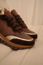 AK8=SI(B2<>"",B2&" - Nala Shoes","")