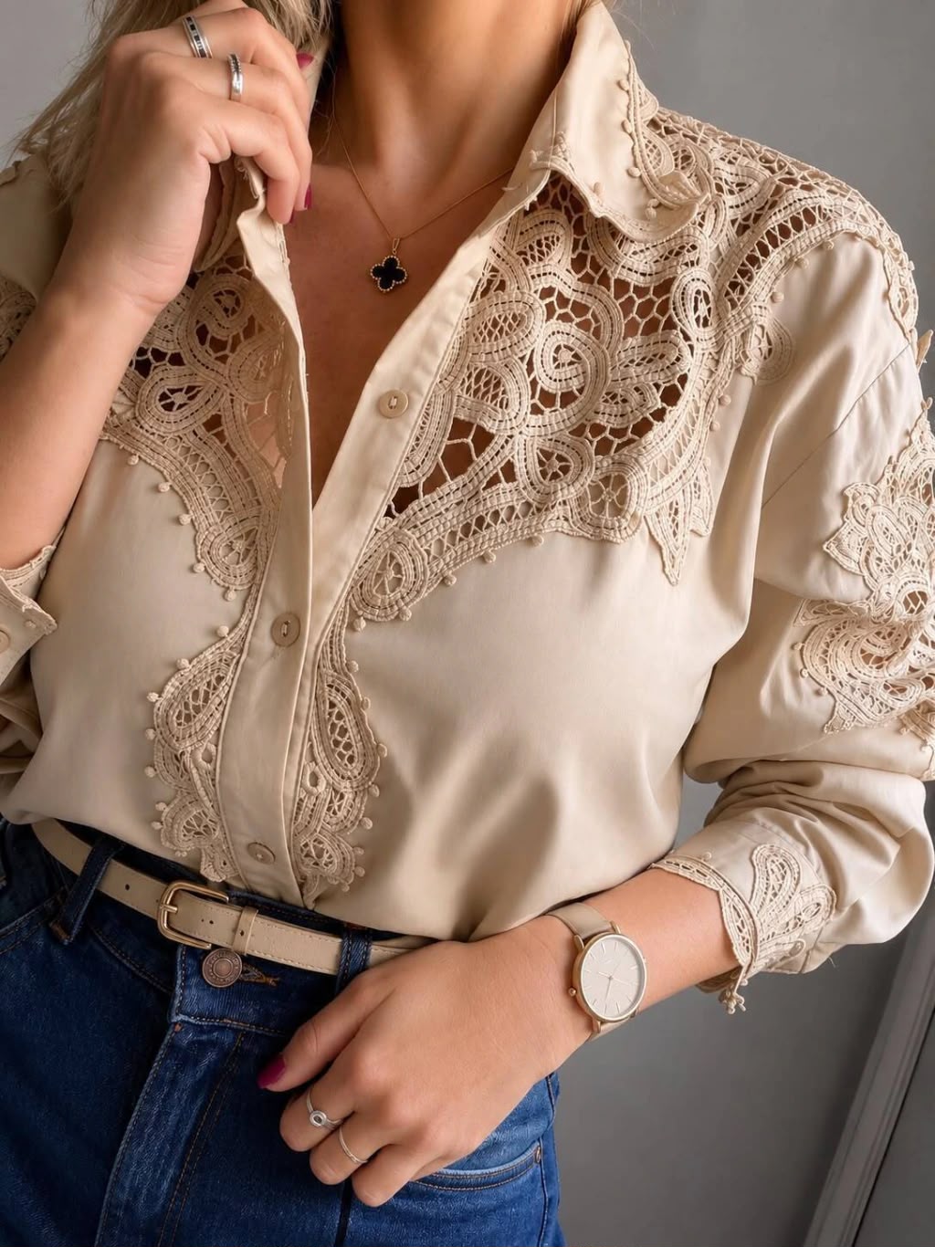 Camisa Premium "Elizabeth" – Broderie con Encaje y Puntillas