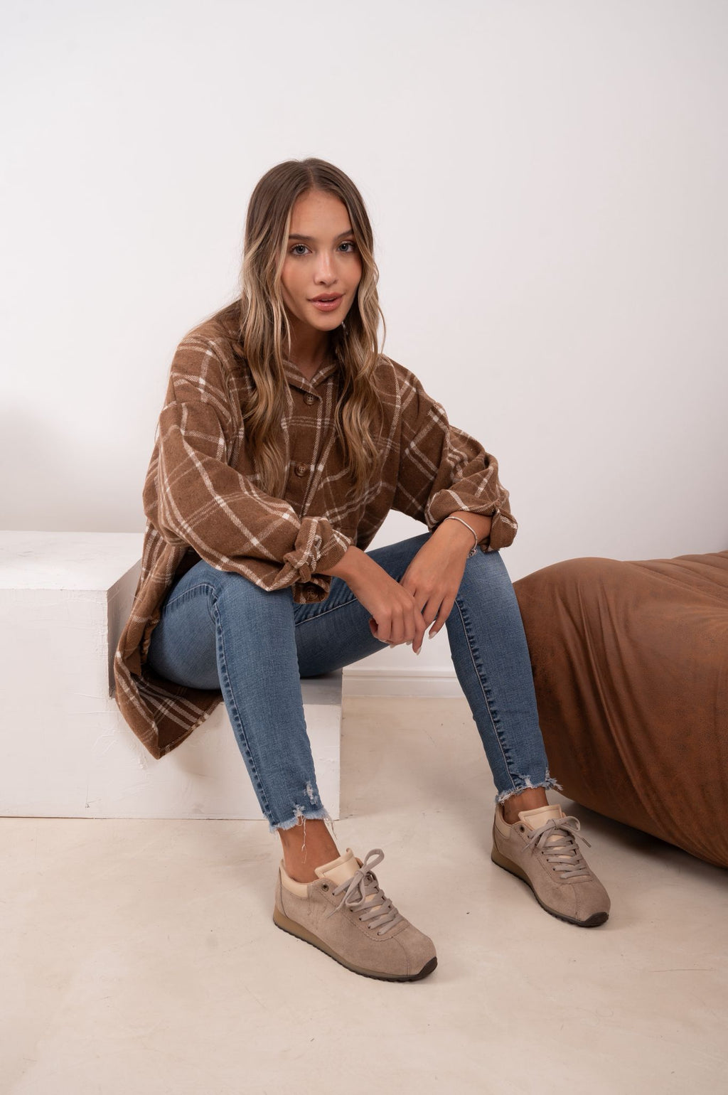 Antonella - la zapatilla de cuero - Nala Shoes