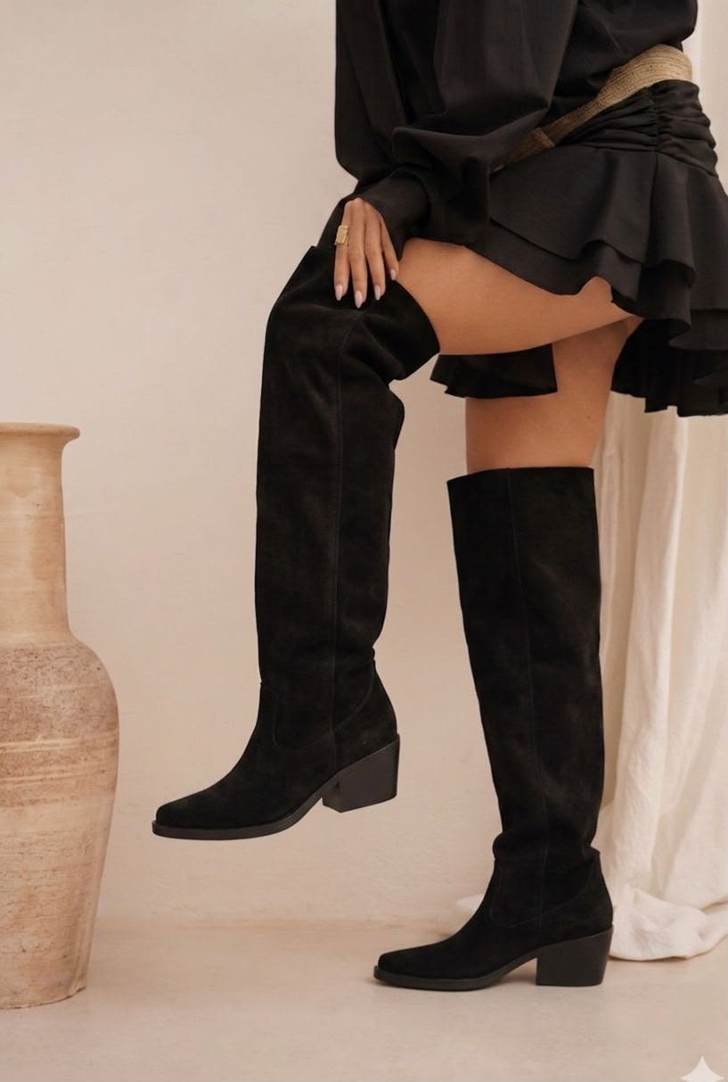 Botas Texanas de cuero gamuzado "Bianca" - Nala Shoes