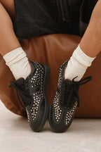 AK8=SI(B2<>"",B2&" - Nala Shoes","")