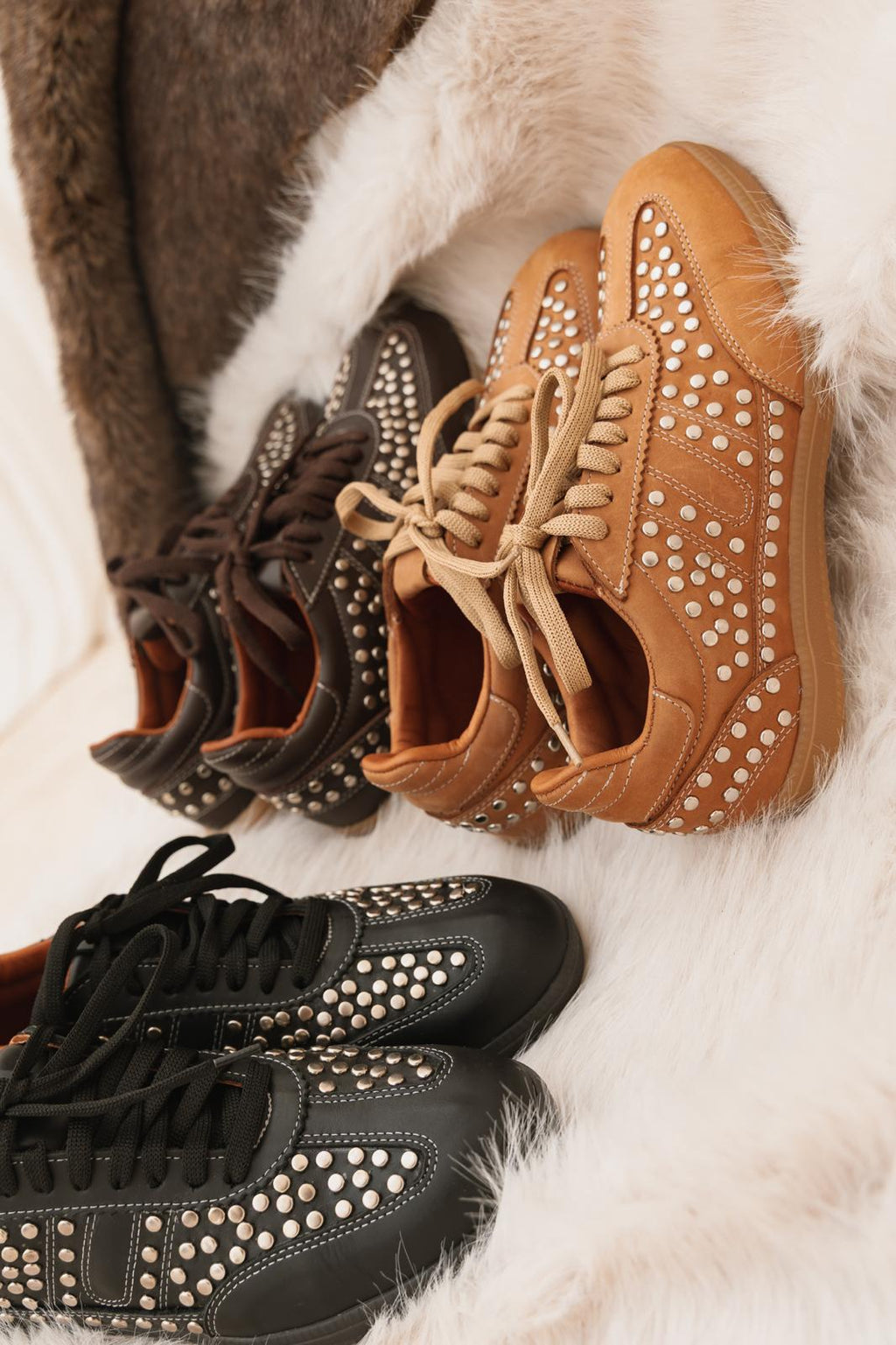AK8=SI(B2<>"",B2&" - Nala Shoes","")