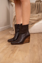 Kansas – Botas de Plataforma en Cuero - "Nala Shoes"