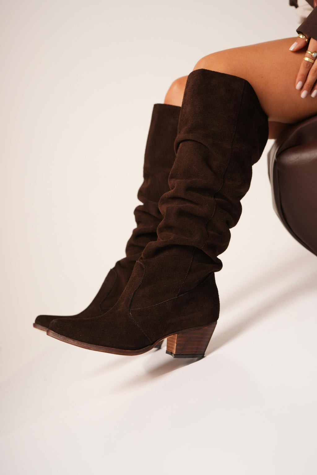 Amel Botas Texanas en Cuero Gamuzado Marrón - "Nala Shoes"