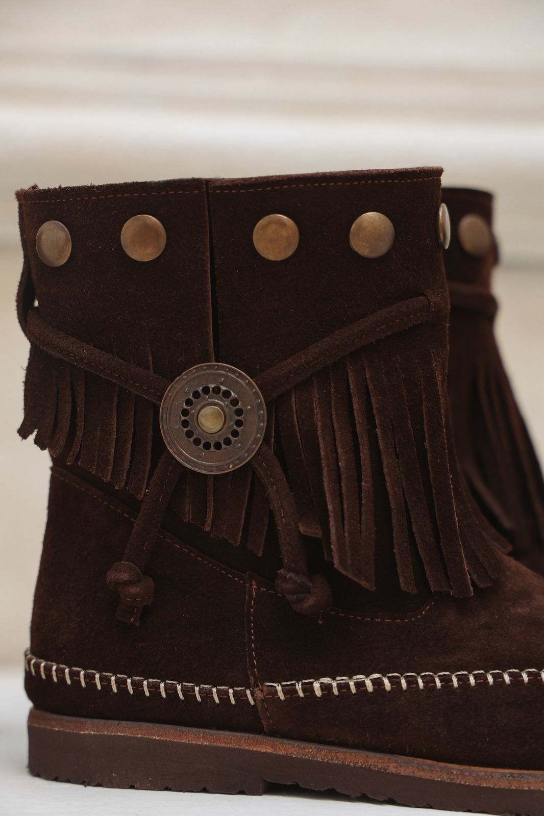 Botas de cuero con flecos y tachas "Estambul" - Nala Shoes
